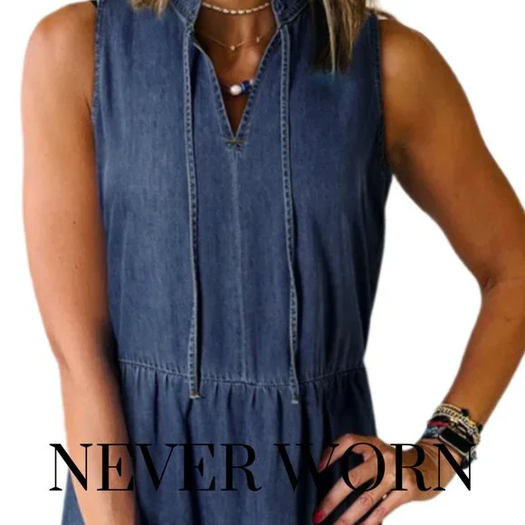 Real Teal Sleeveless Tiered Chambray Maxi Dress - Picture 2 of 4